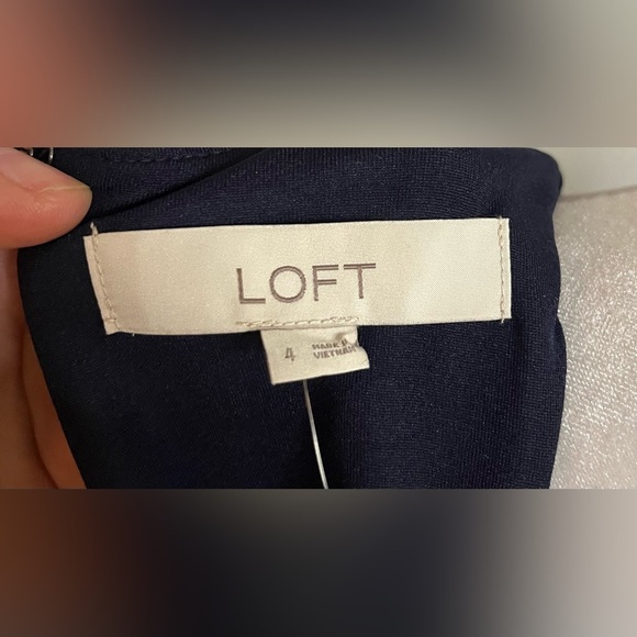 NWT LOFT Navy Polka Dot Wrap Dress - Size 4 - Picture 8 of 10